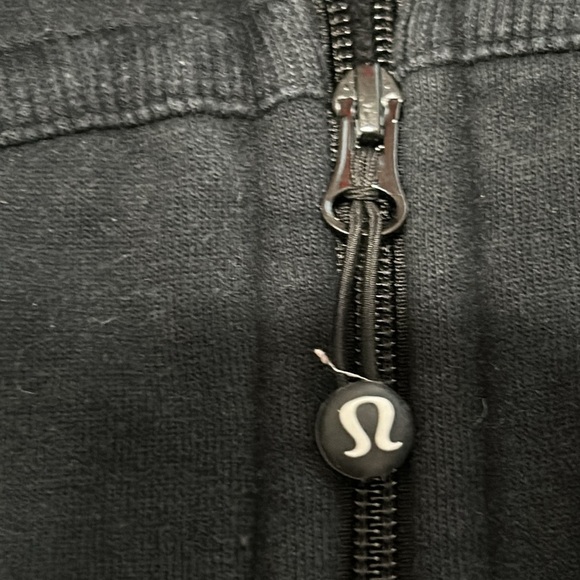 Lululemon Scuba Hoodie Soft French Terry/Ribbed Side Panels, size 6 - Picture 6 of 9